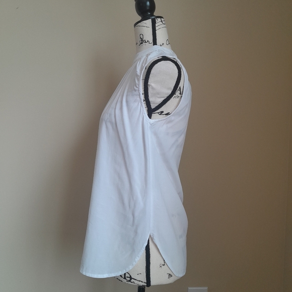Manguun Collection white sleeveless top lightweight mock neck womens XS - Picture 5 of 9